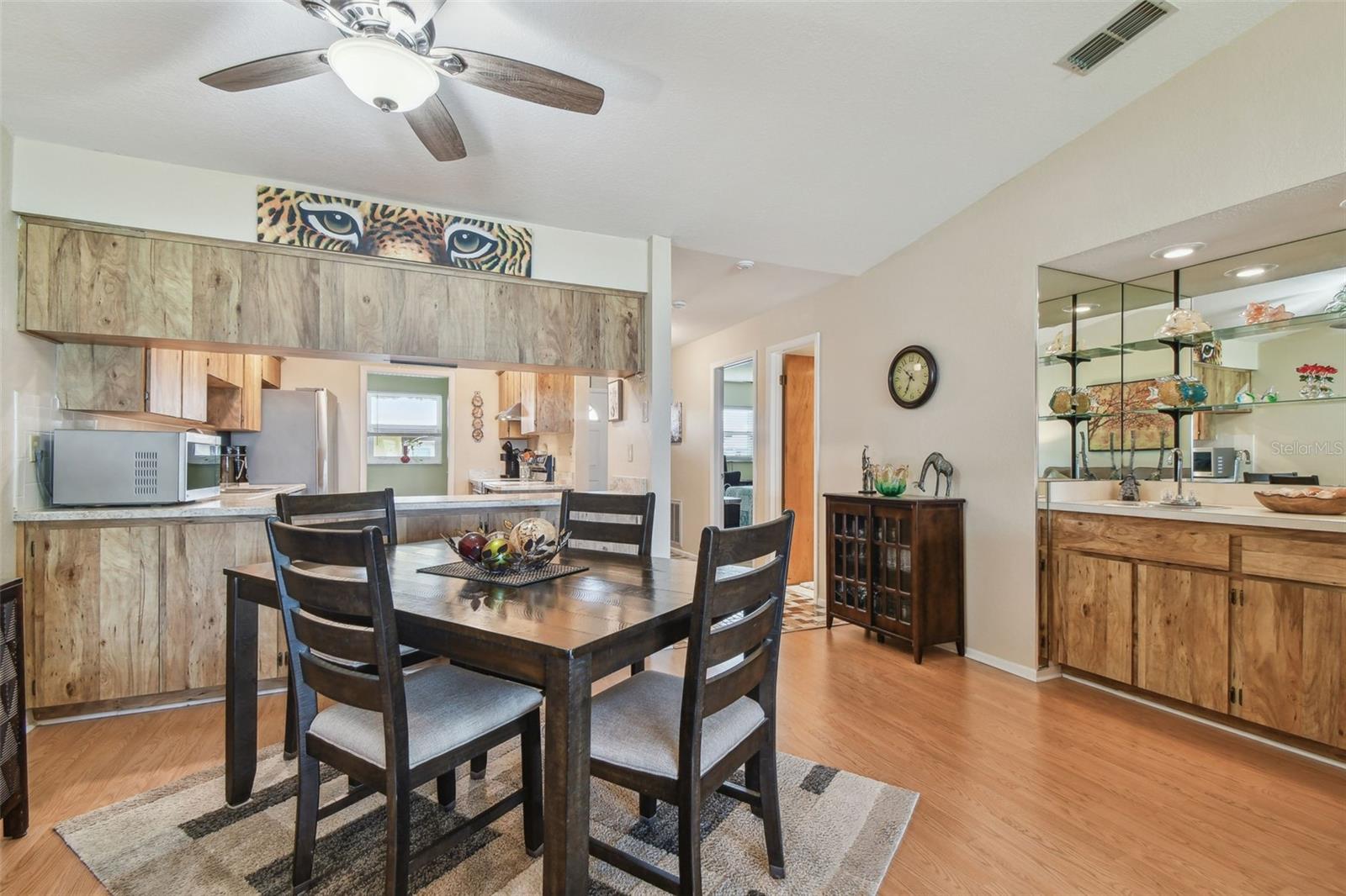 Image 11 of 80 For 7923 Radcliffe Circle