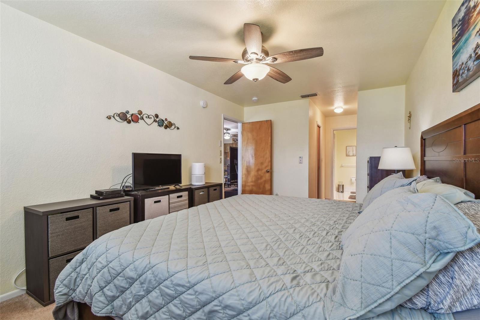 Image 33 of 80 For 7923 Radcliffe Circle