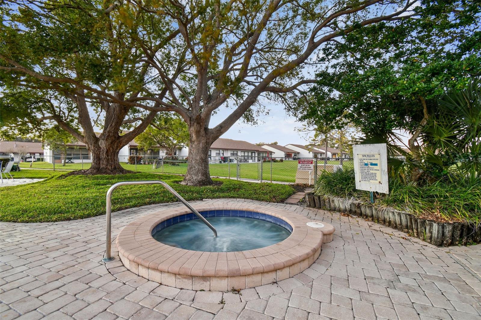 Image 72 of 80 For 7923 Radcliffe Circle