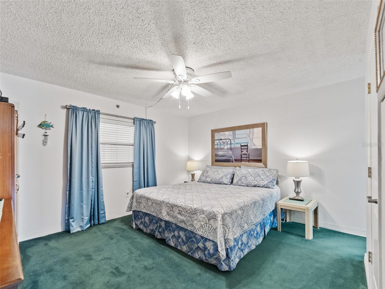 Image 16 of 23 For 18610 Gulf Boulevard 208