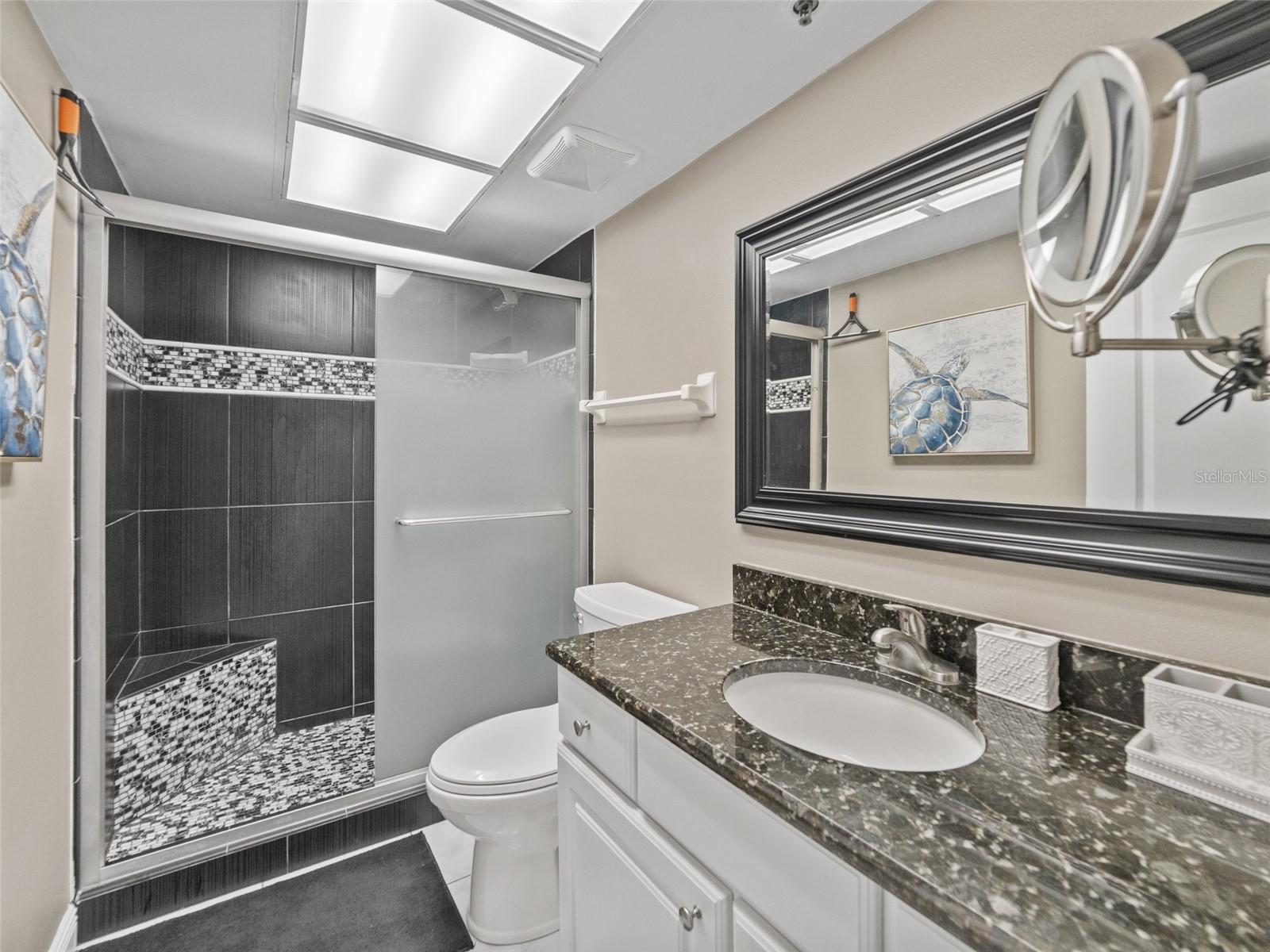 Image 18 of 23 For 18610 Gulf Boulevard 208