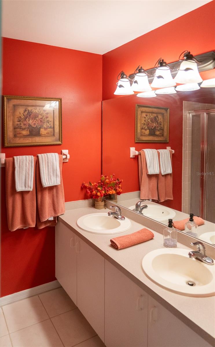 Image 18 of 29 For 10188 Regent Circle 2802