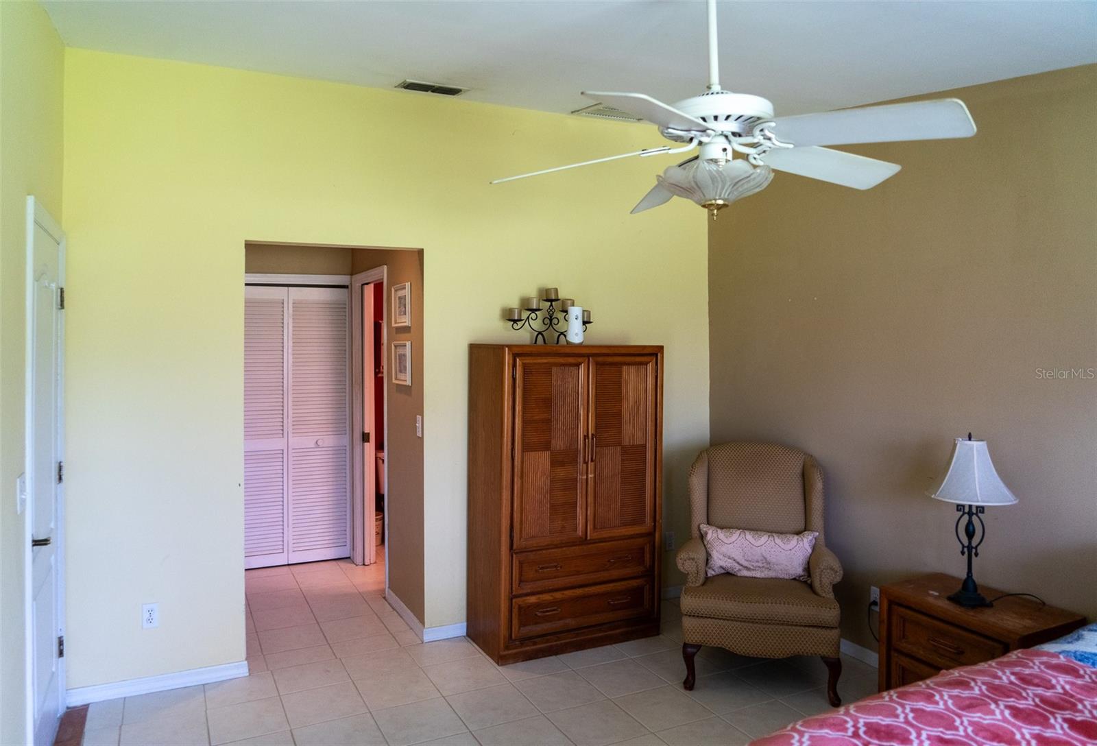 Image 21 of 29 For 10188 Regent Circle 2802