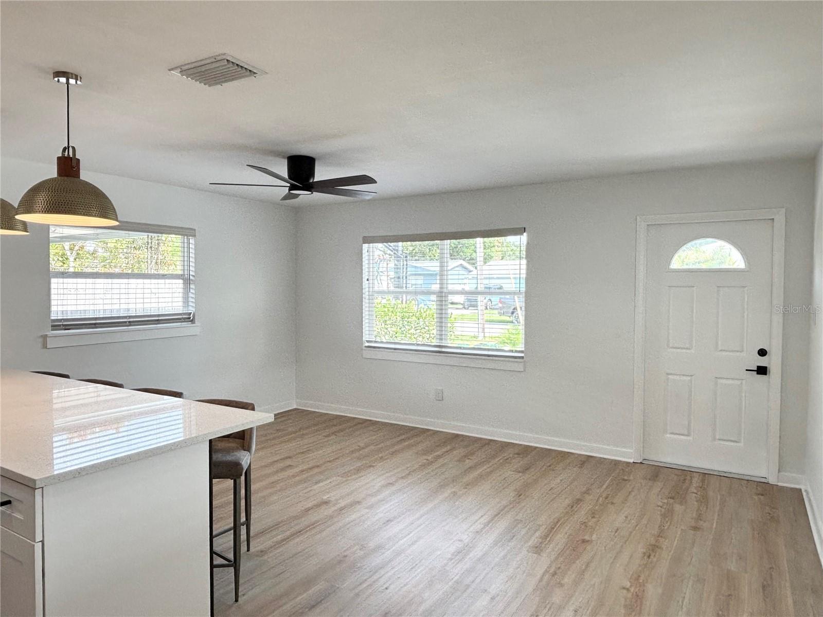 Image 14 of 24 For 5151 7th Avenue N