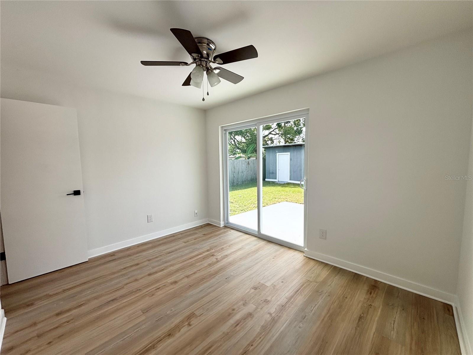 Image 17 of 24 For 5151 7th Avenue N