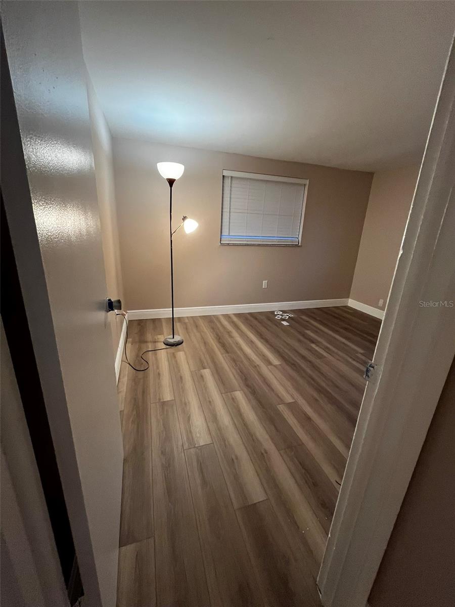 Image 15 of 37 For 3229 12th Street N