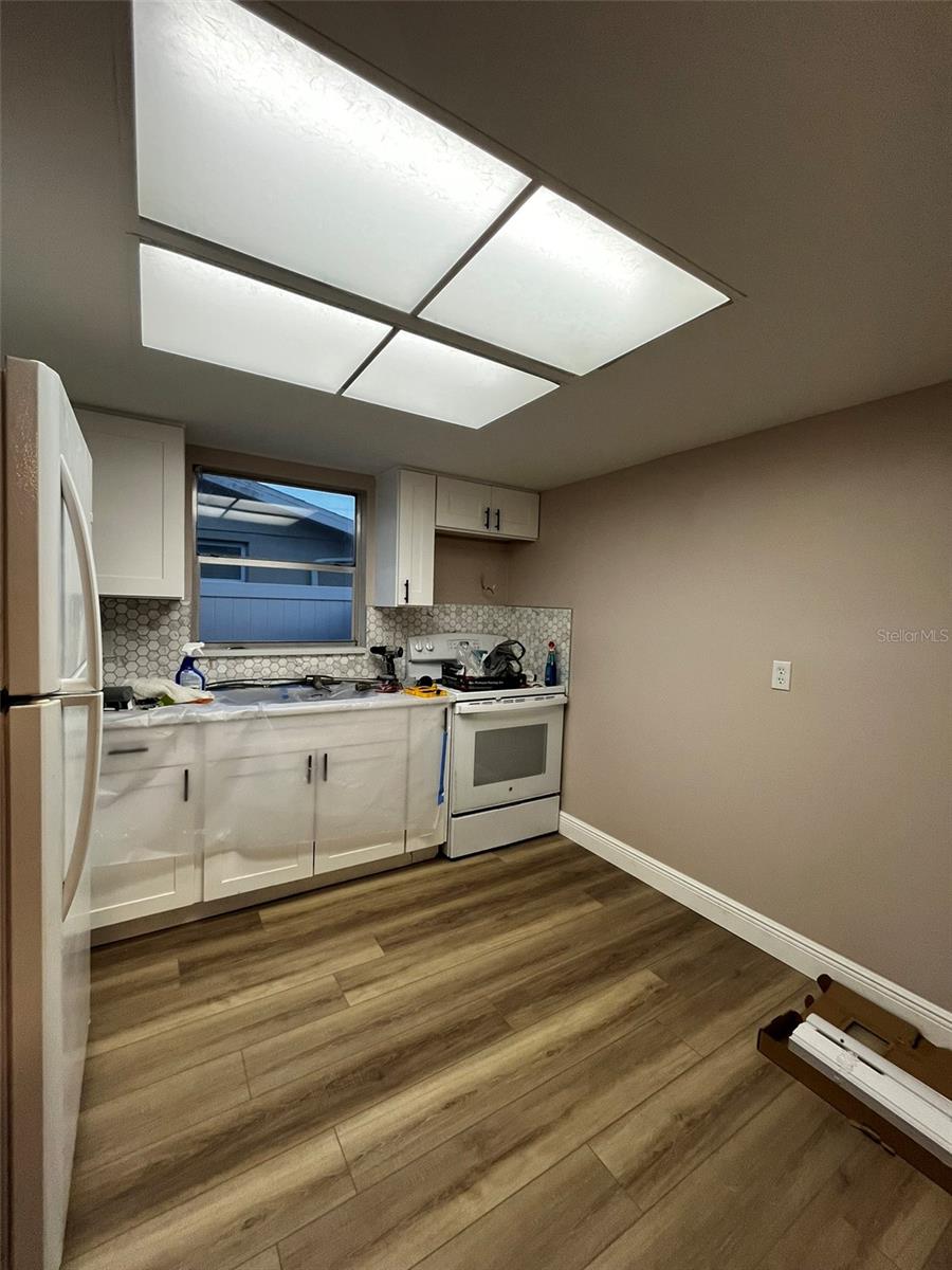 Image 7 of 37 For 3229 12th Street N