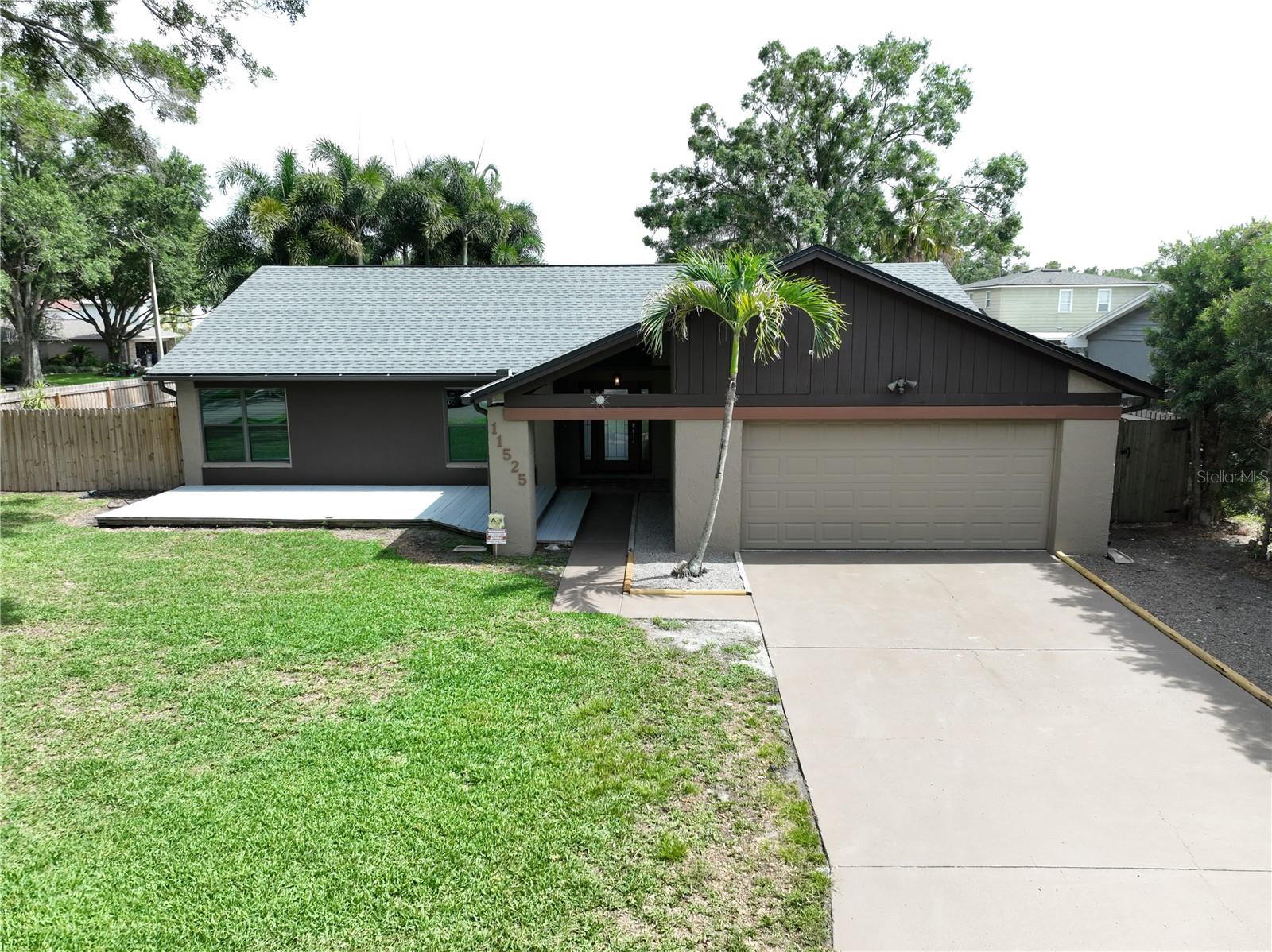 Details for 11525 Country Oaks Drive, TAMPA, FL 33618