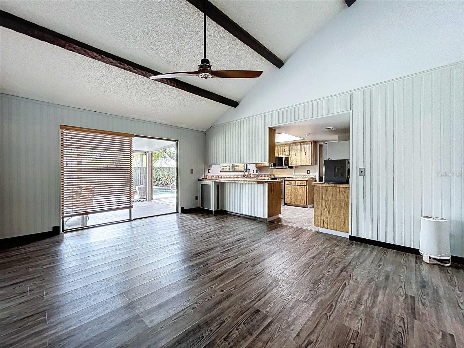 Image 22 of 68 For 11525 Country Oaks Drive