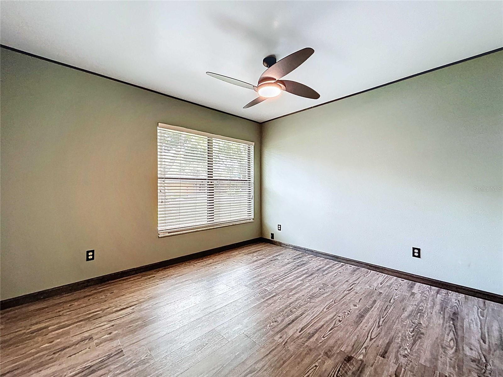 Image 47 of 68 For 11525 Country Oaks Drive