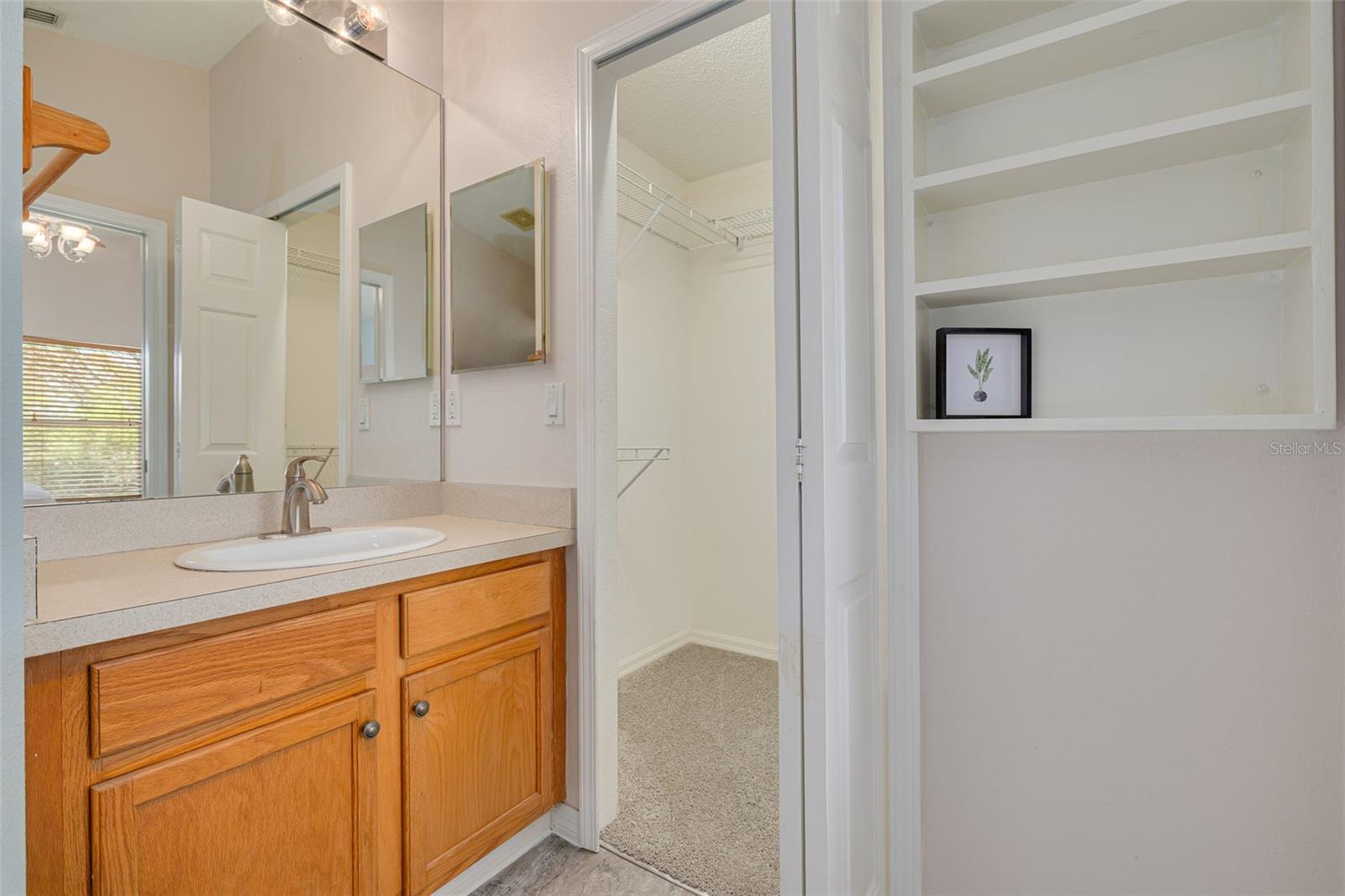 Image 18 of 32 For 11078 Heathrow Avenue