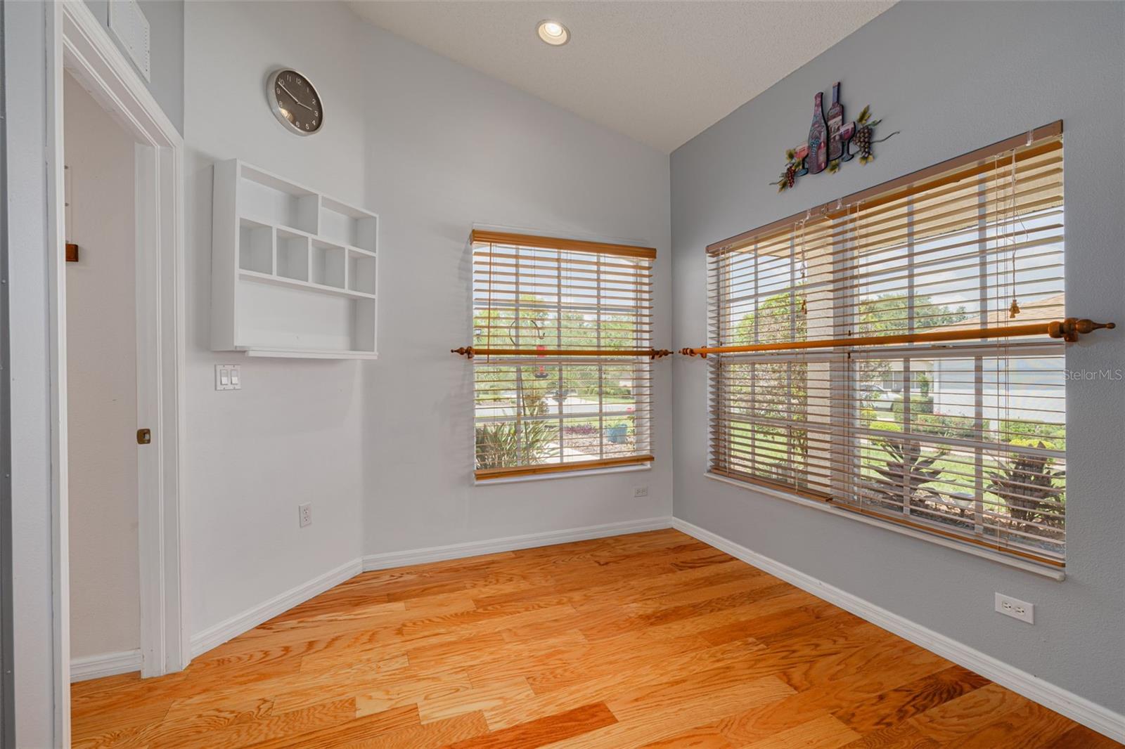 Image 9 of 32 For 11078 Heathrow Avenue