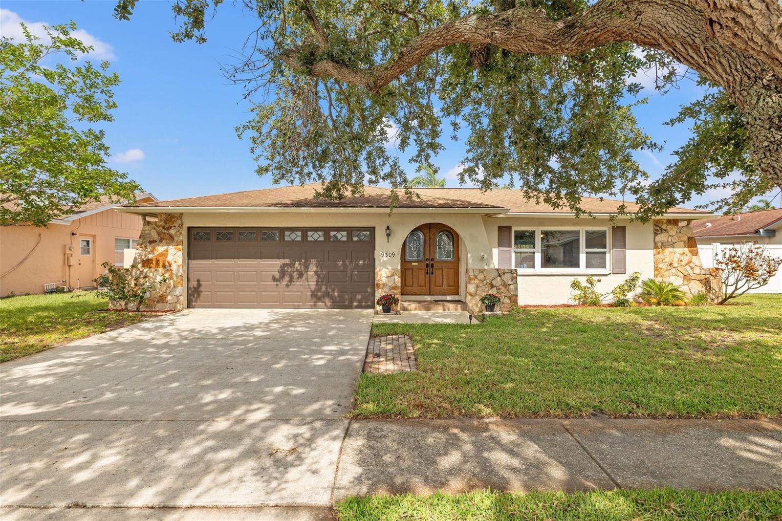 Details for 9309 120th Street, SEMINOLE, FL 33772