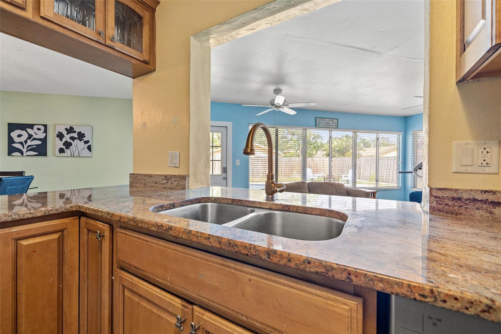 Image 14 of 28 For 9309 120th Street