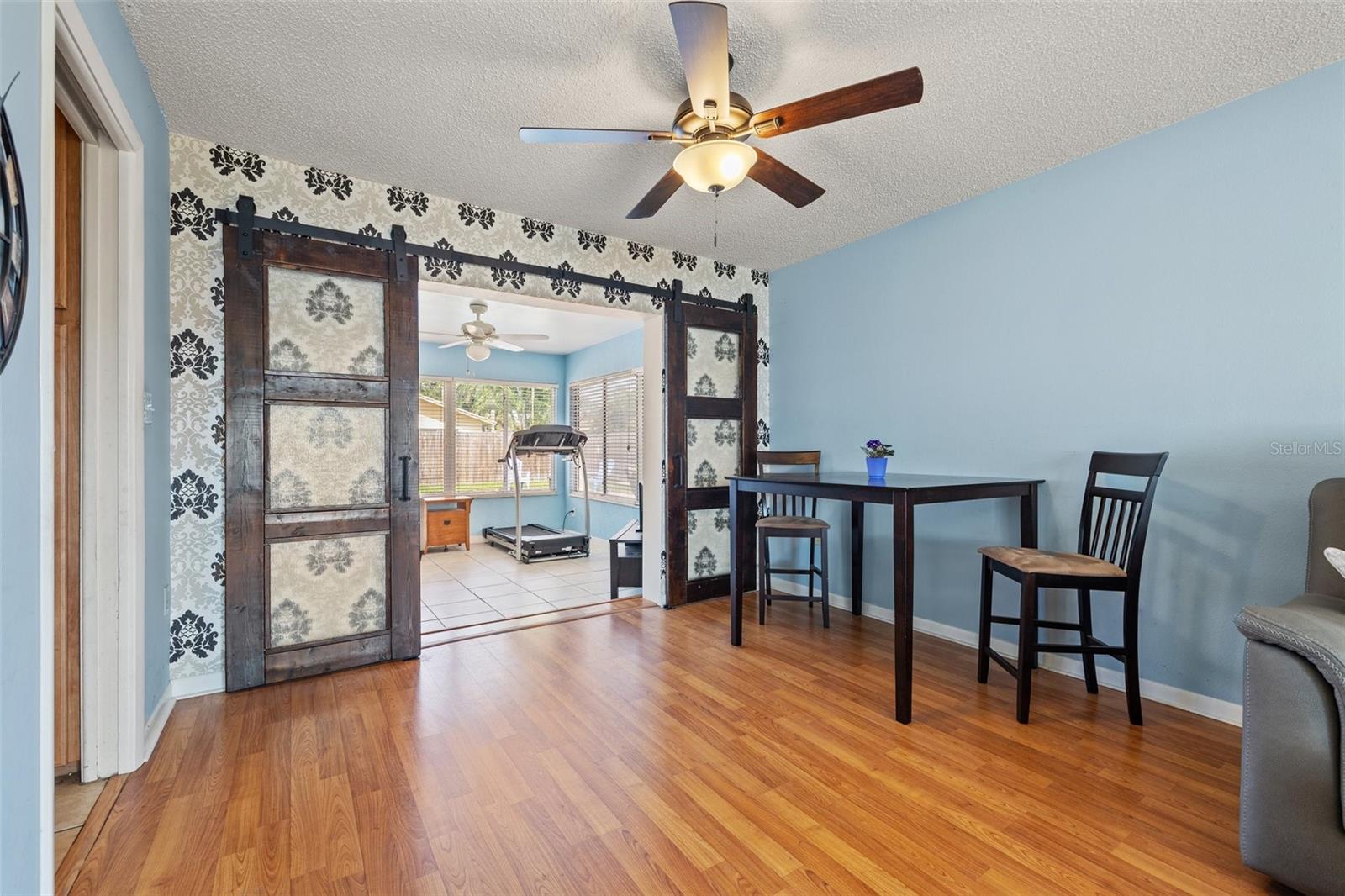 Image 7 of 28 For 9309 120th Street