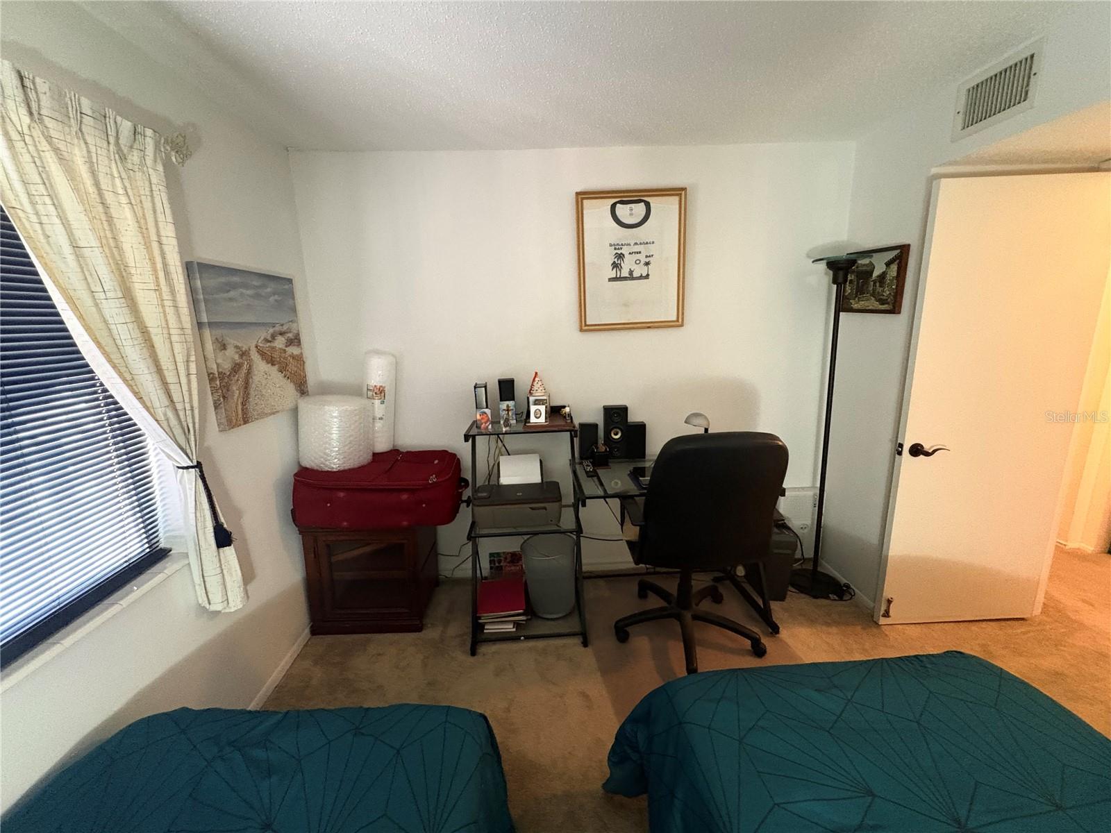 Image 27 of 33 For 4137 Lake Bayshore Drive C505