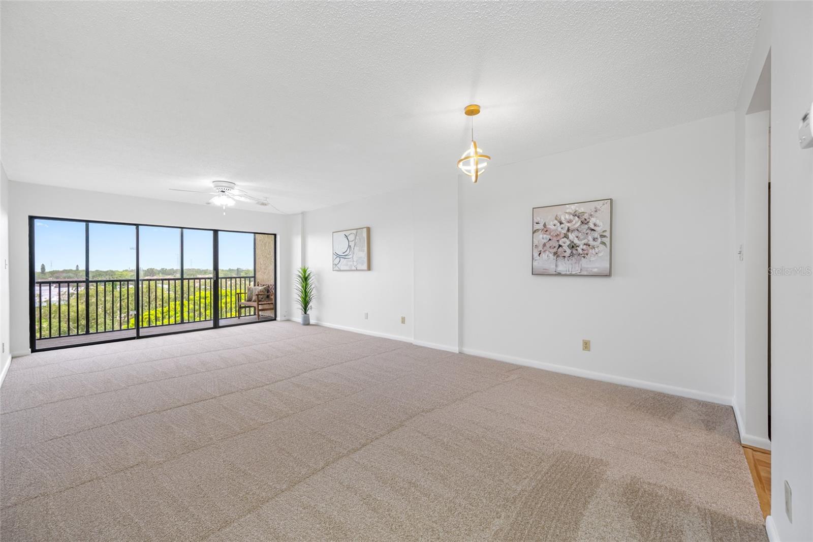 Image 11 of 41 For 2900 Cove Cay Drive 7c
