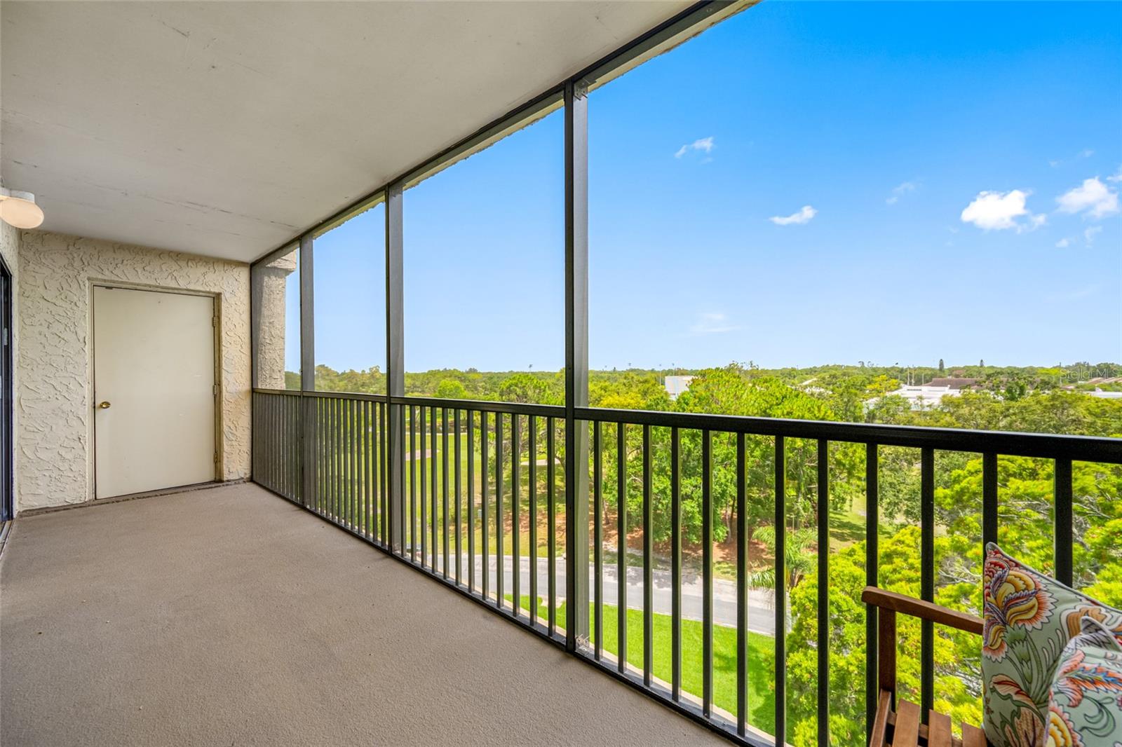 Image 34 of 41 For 2900 Cove Cay Drive 7c