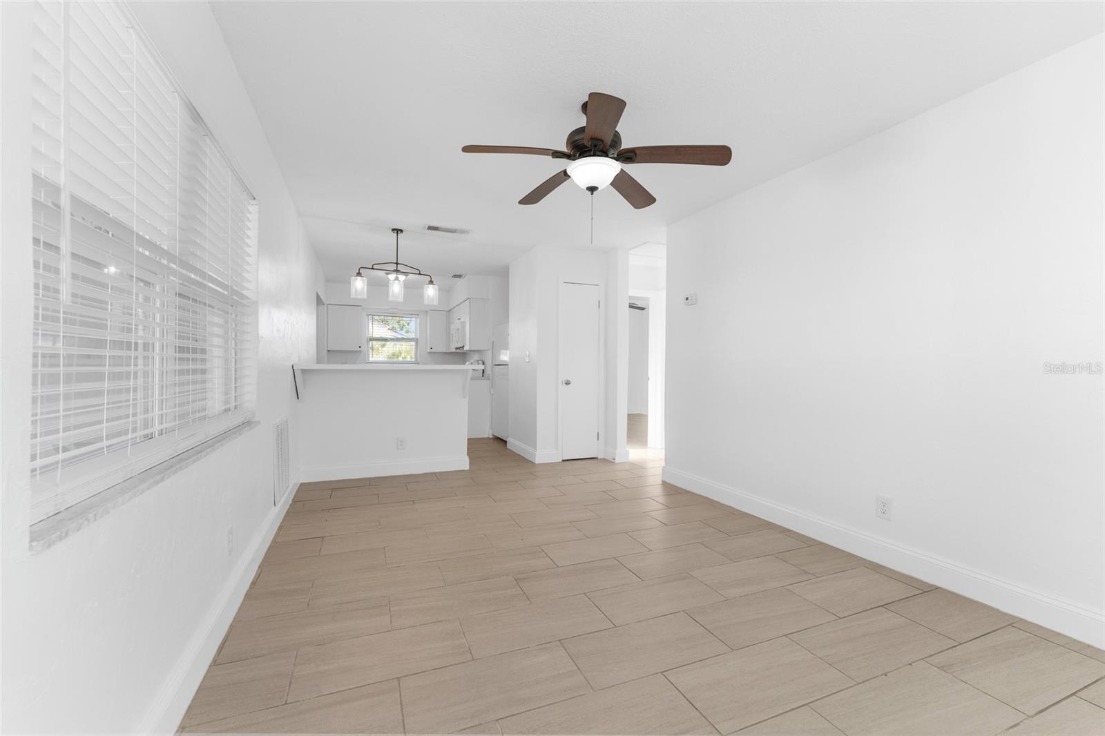 Image 10 of 26 For 546 90th Avenue N