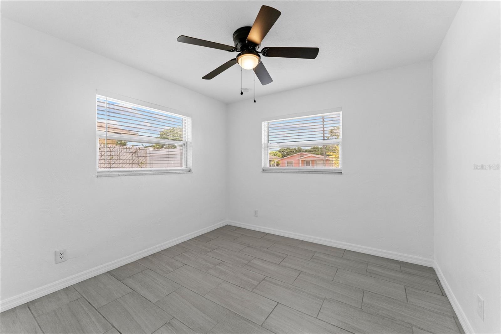 Image 15 of 26 For 546 90th Avenue N