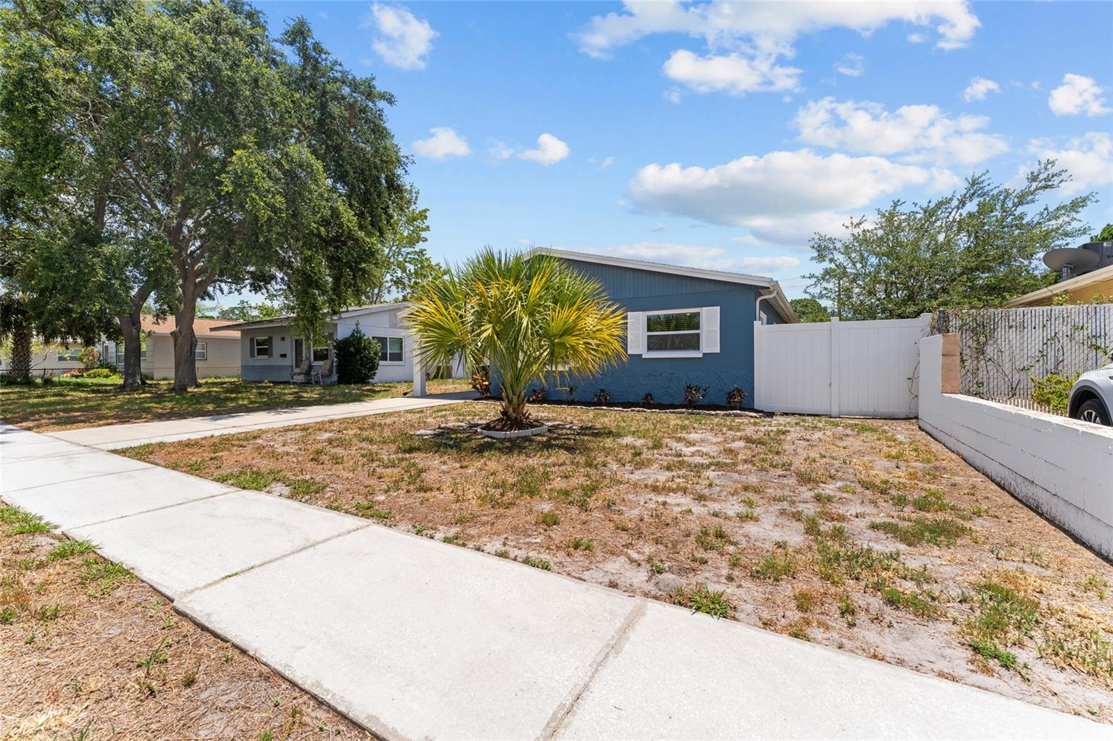 Image 2 of 26 For 546 90th Avenue N
