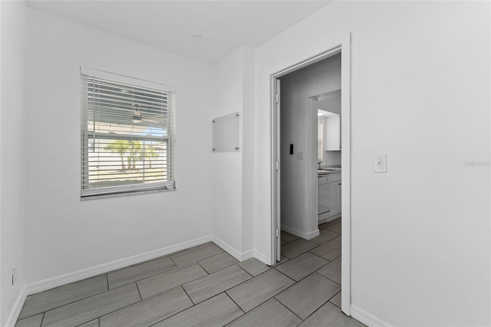 Image 22 of 26 For 546 90th Avenue N