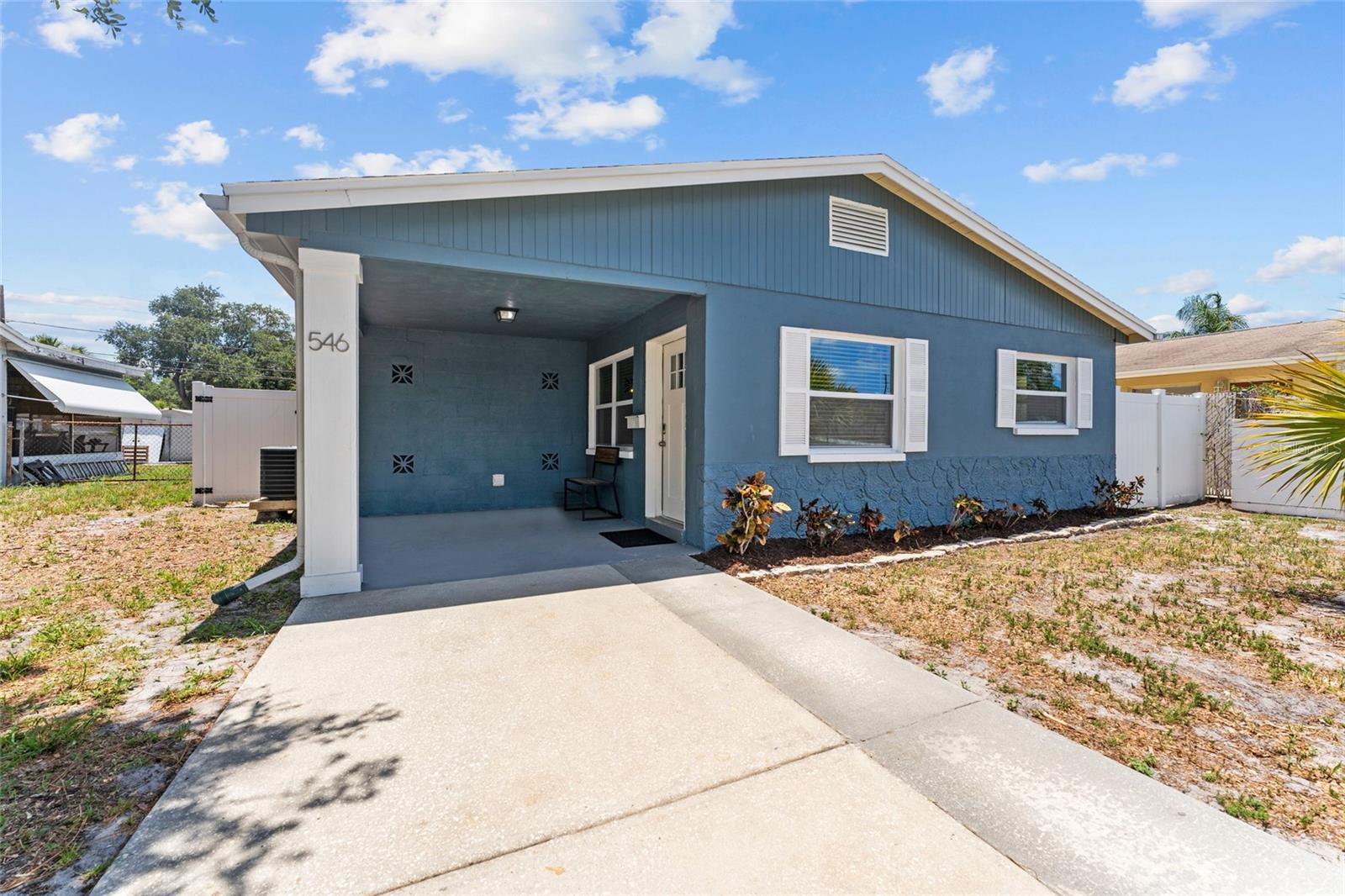Image 4 of 26 For 546 90th Avenue N
