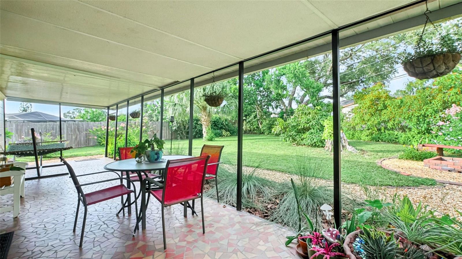 Image 18 of 25 For 2891 58th Way N