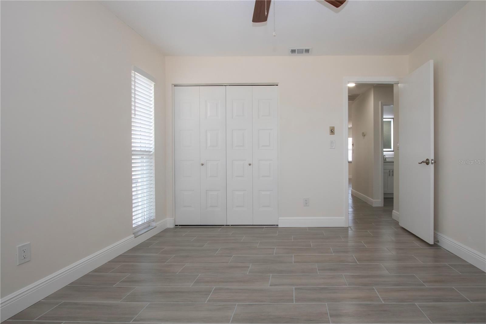 Image 37 of 75 For 1906 Canterbury Lane 20