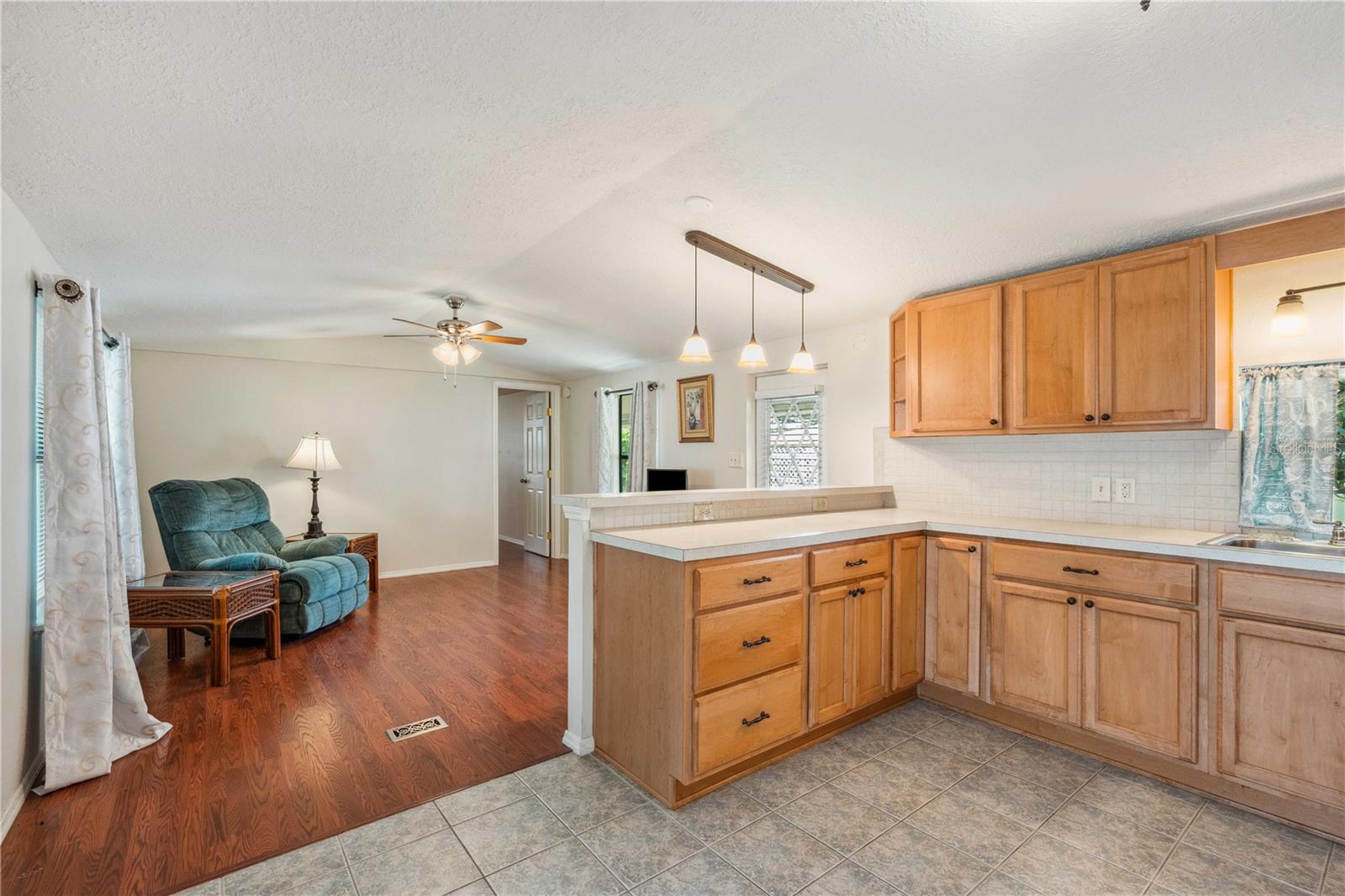 Image 10 of 40 For 5451 Antigua Drive
