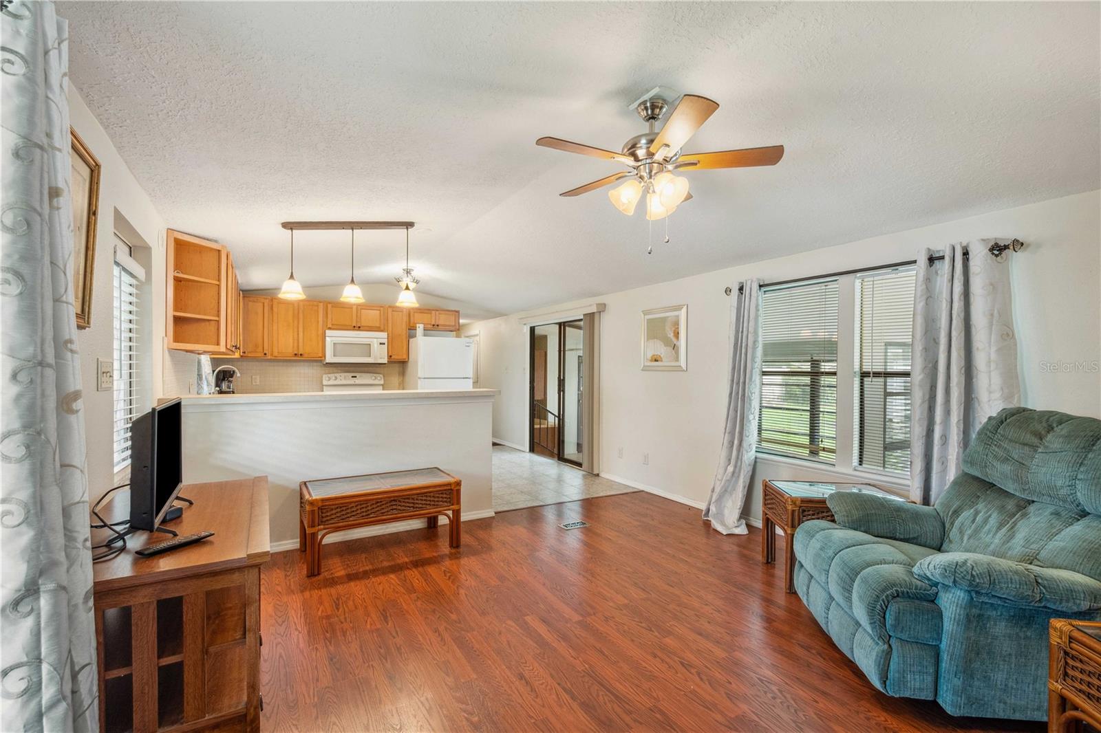 Image 11 of 40 For 5451 Antigua Drive