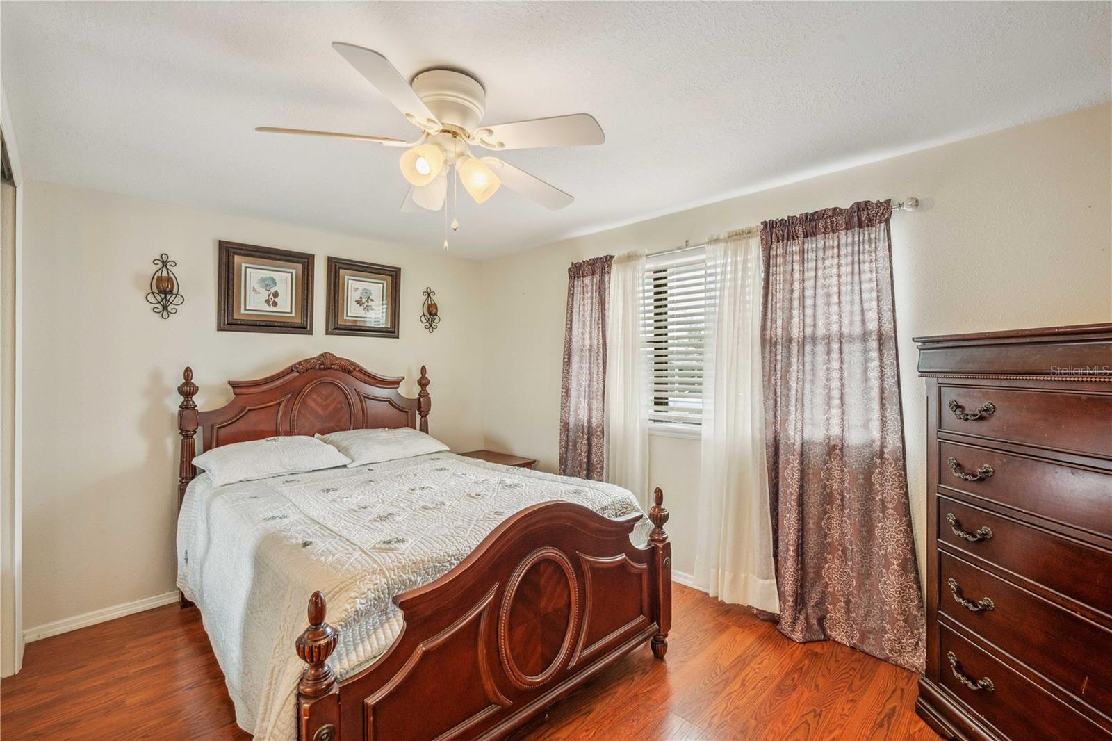 Image 15 of 40 For 5451 Antigua Drive