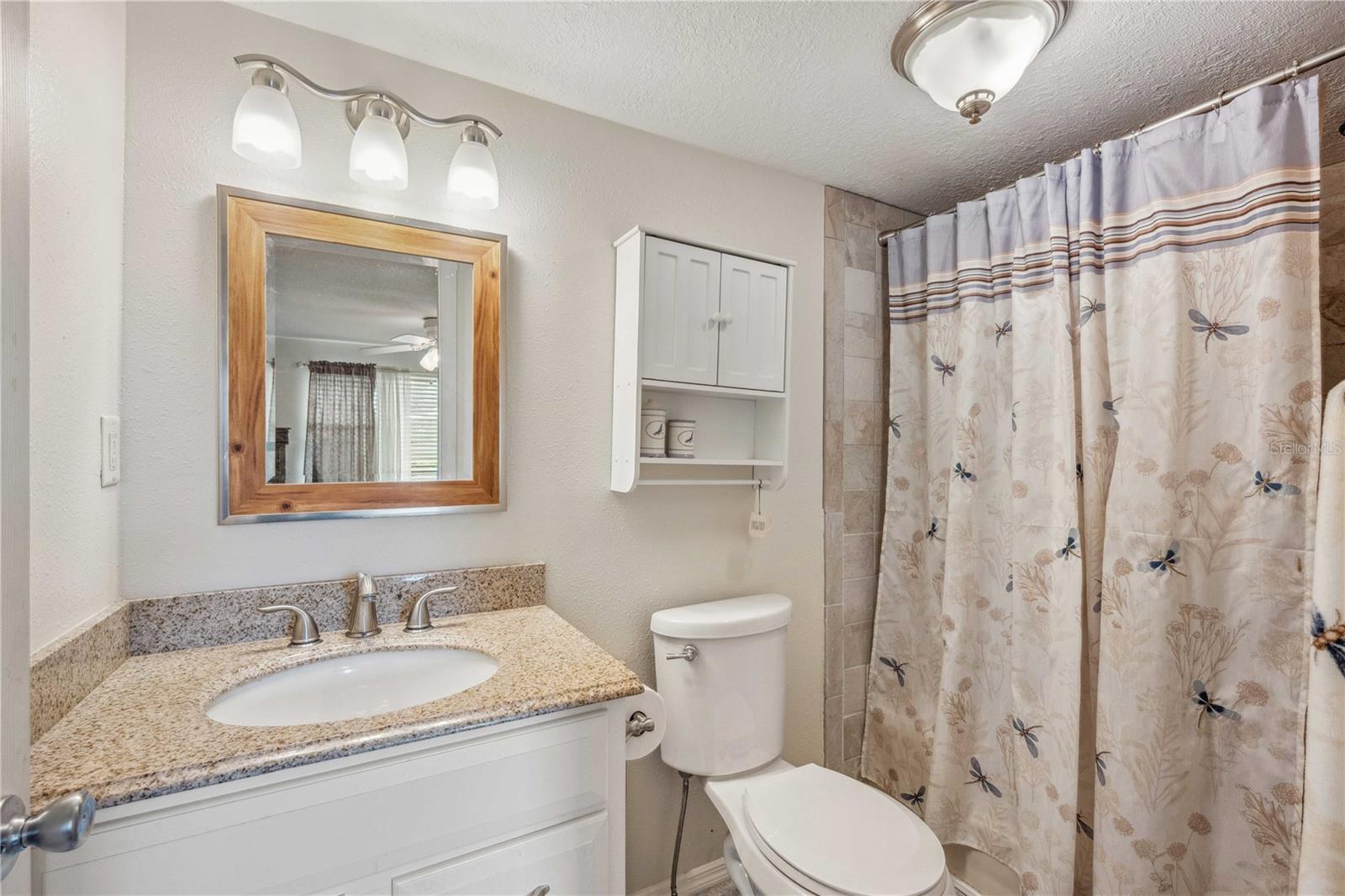 Image 16 of 40 For 5451 Antigua Drive