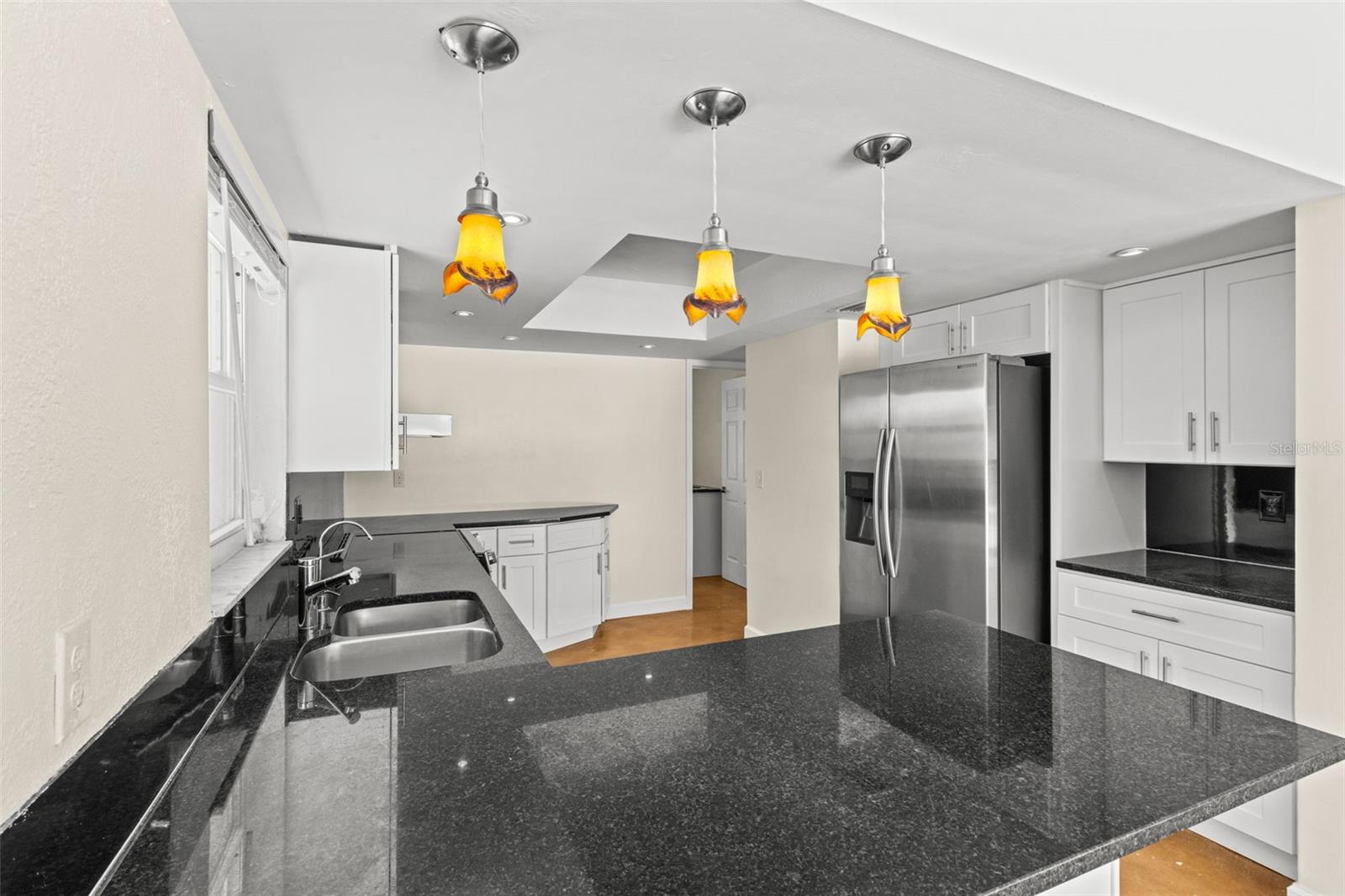 Image 15 of 52 For 4749 Baywood Point Drive S
