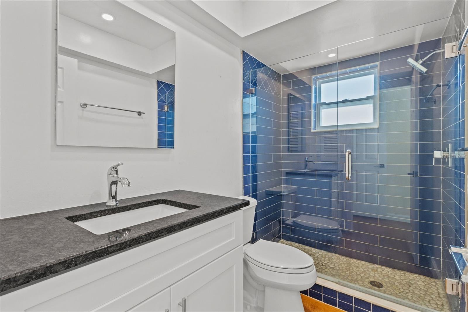 Image 20 of 52 For 4749 Baywood Point Drive S