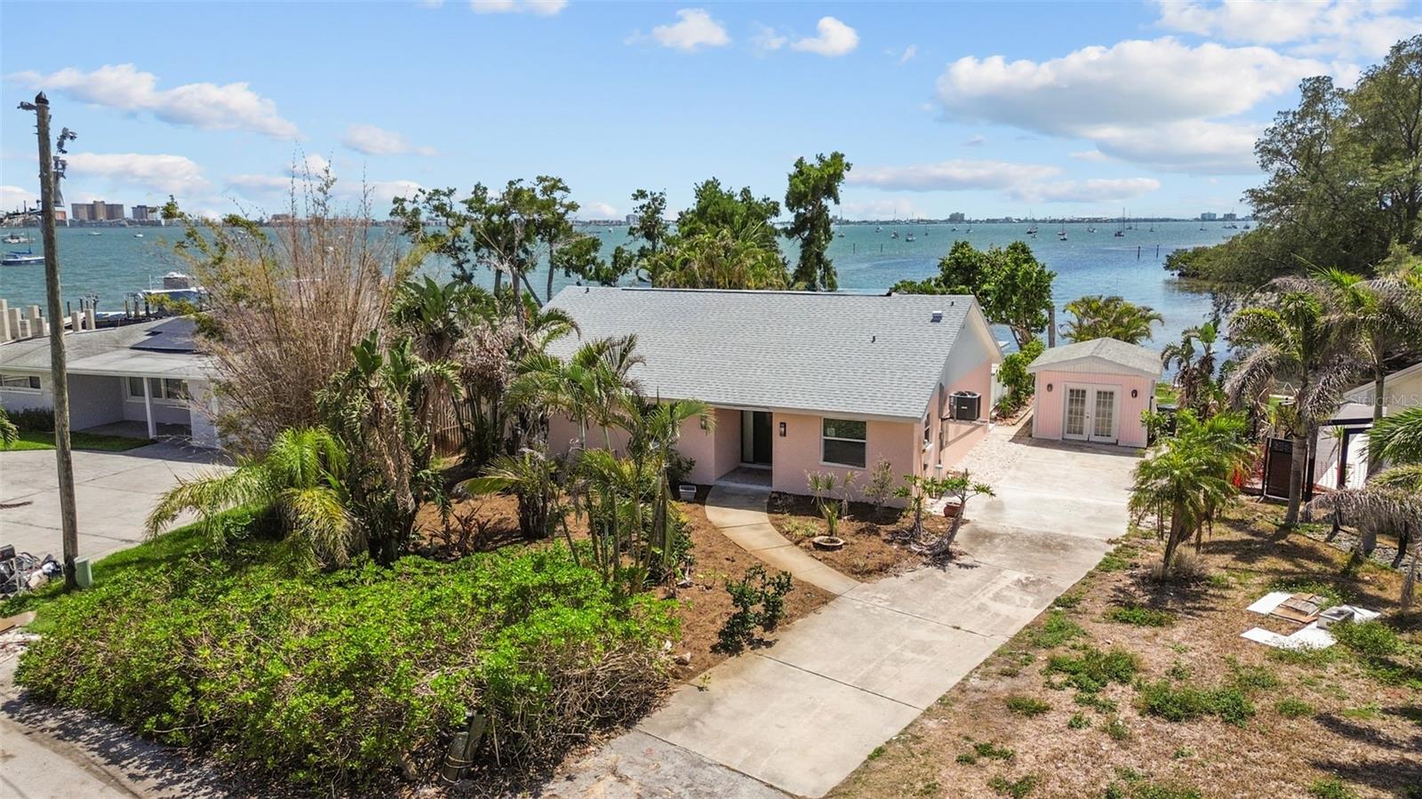 Image 34 of 52 For 4749 Baywood Point Drive S