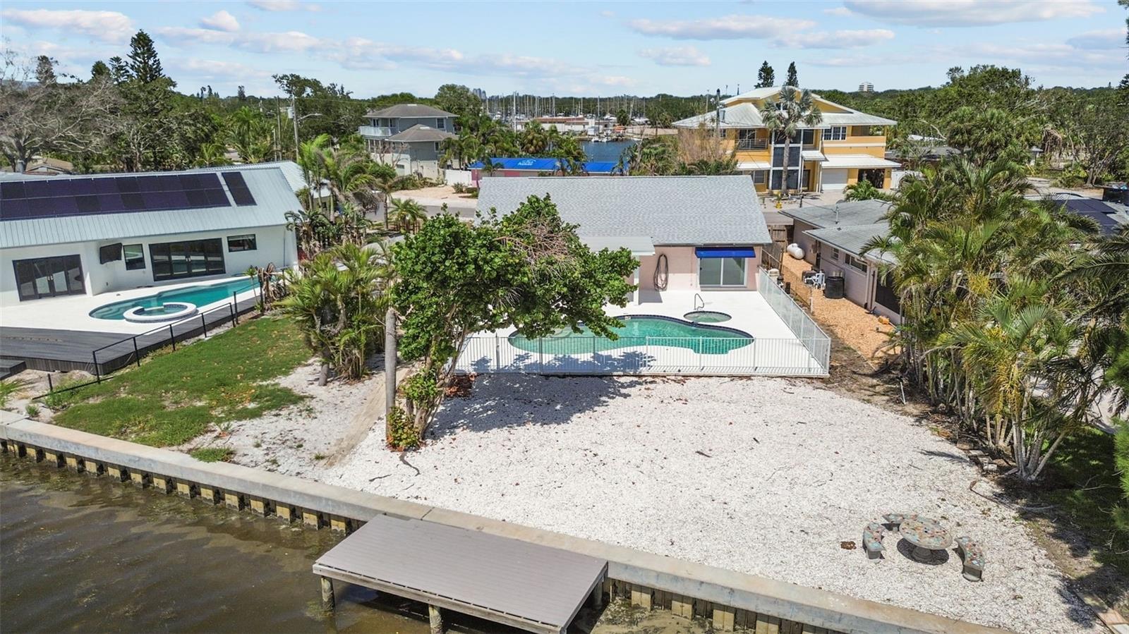 Image 41 of 52 For 4749 Baywood Point Drive S