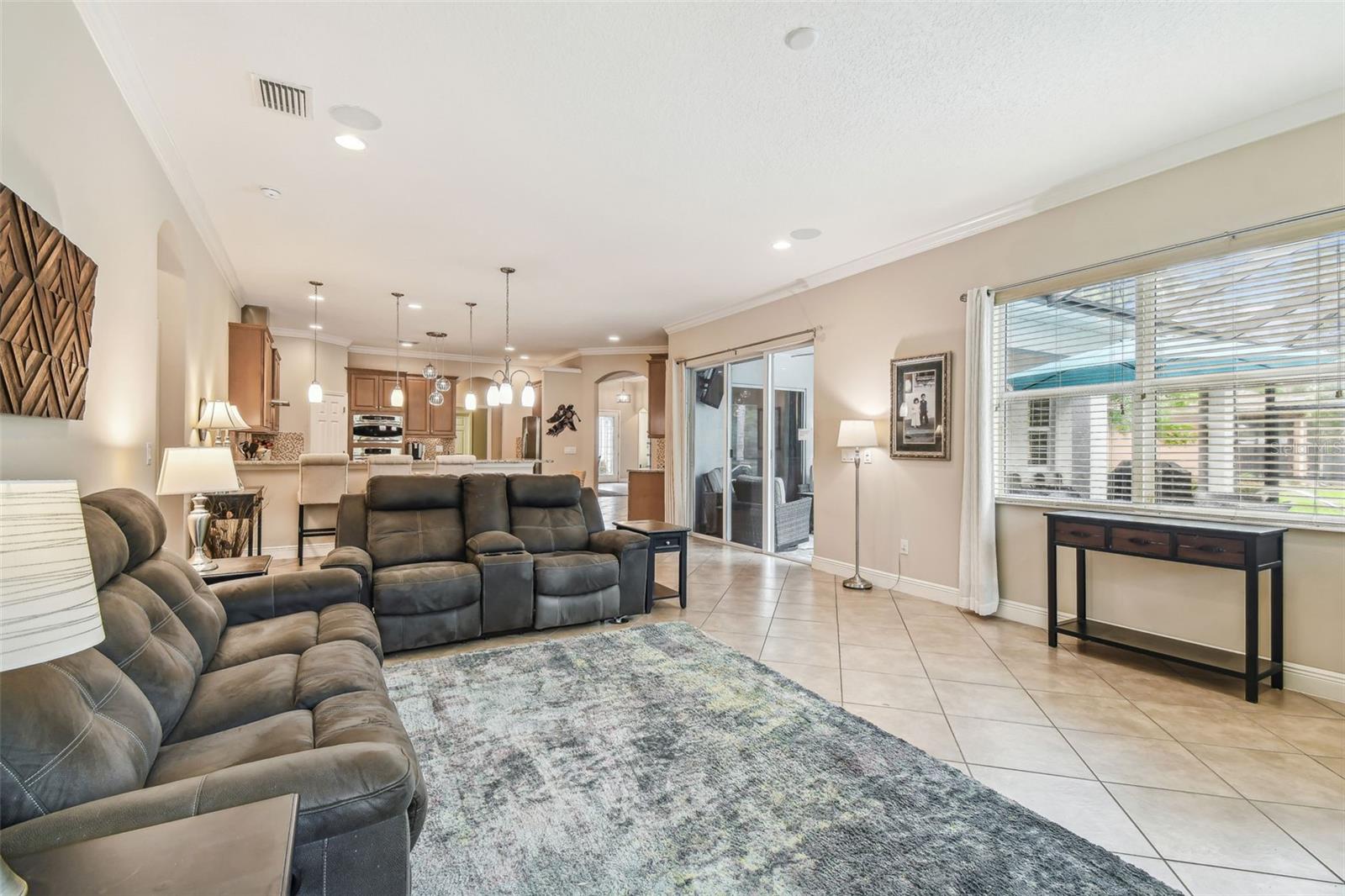 Image 17 of 55 For 32015 Summerglade Drive