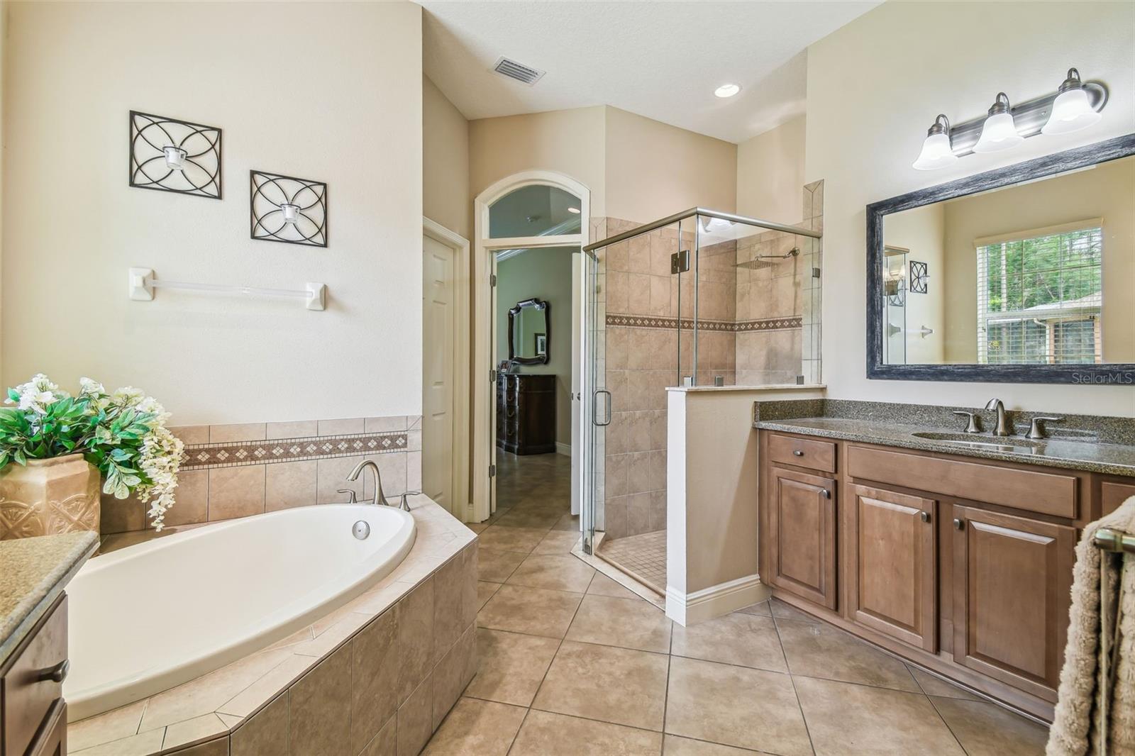 Image 21 of 55 For 32015 Summerglade Drive