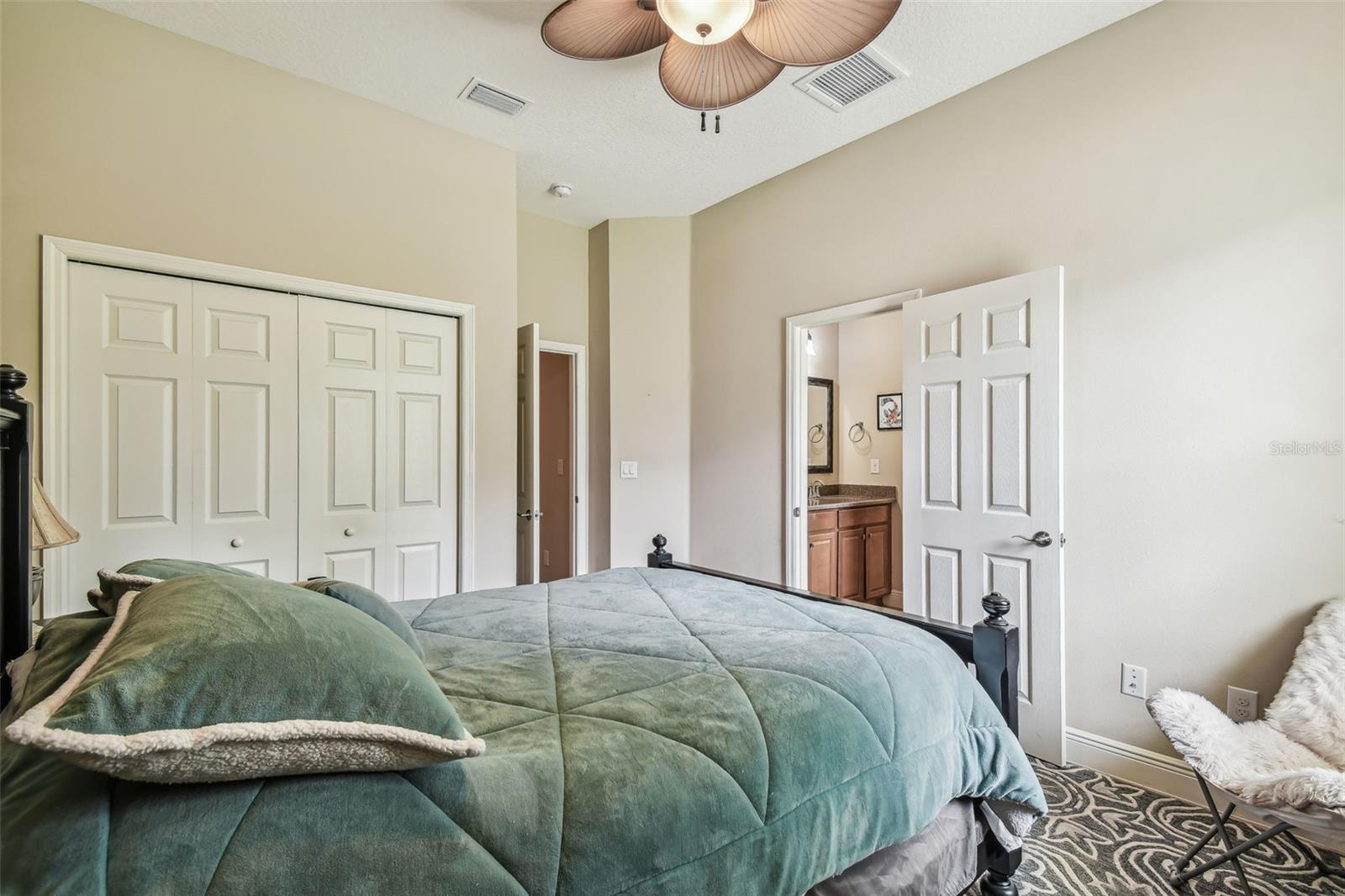 Image 27 of 55 For 32015 Summerglade Drive