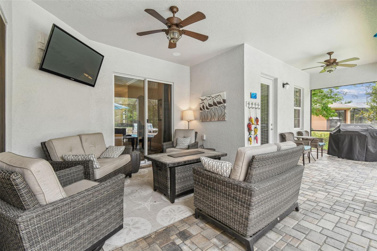 Image 37 of 55 For 32015 Summerglade Drive
