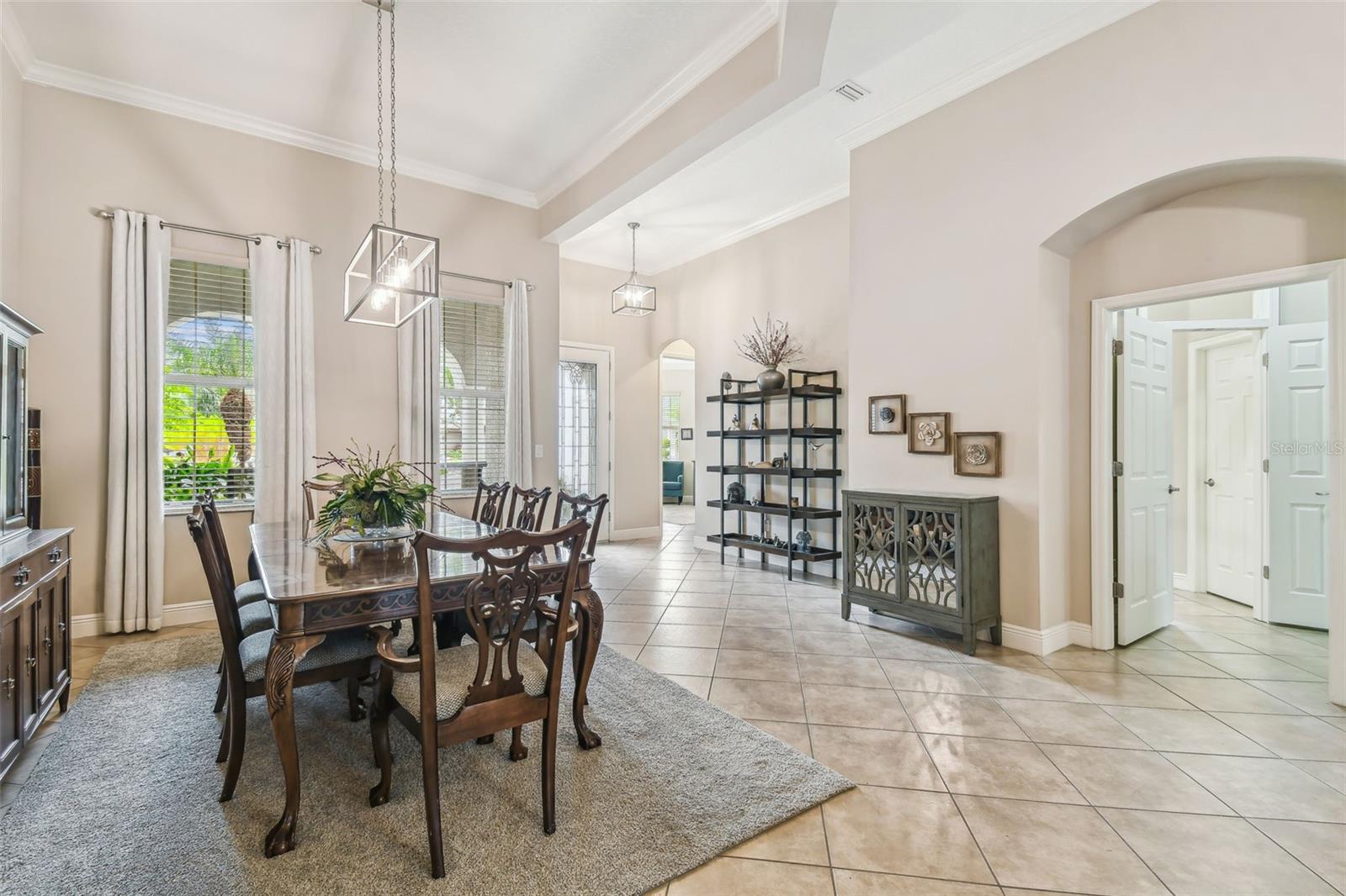 Image 6 of 55 For 32015 Summerglade Drive