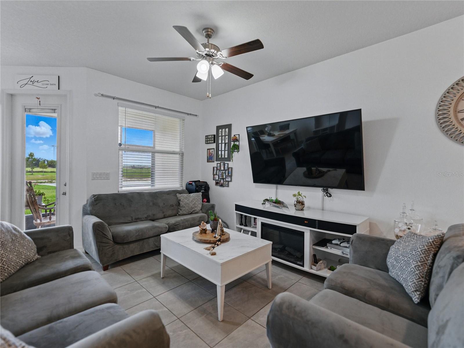 Image 17 of 58 For 11287 Cay Spruce Way