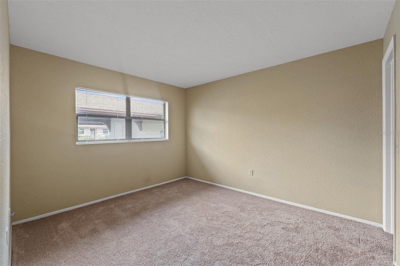 Image 10 of 36 For 7839 Radcliffe Circle