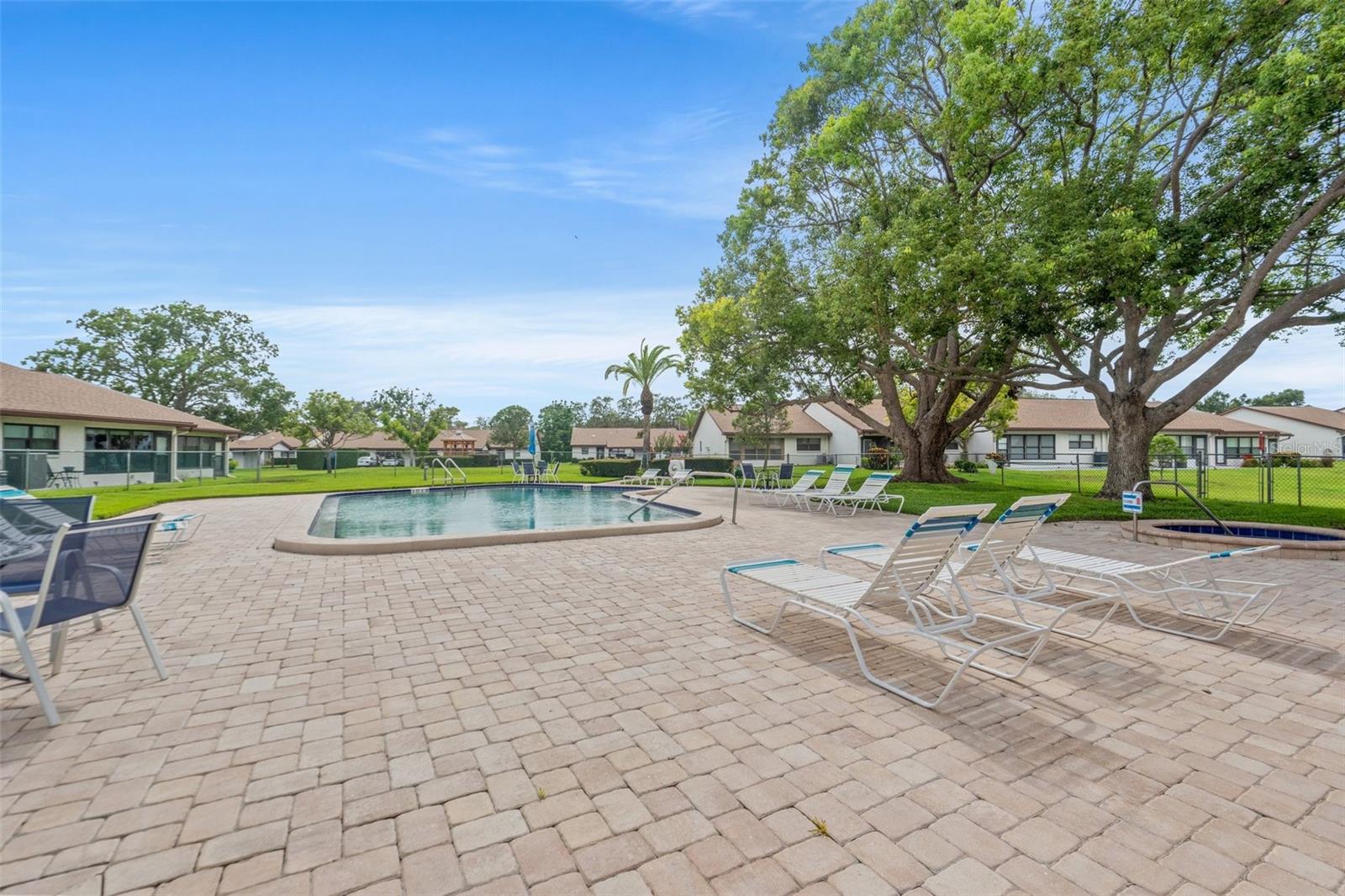 Image 30 of 36 For 7839 Radcliffe Circle