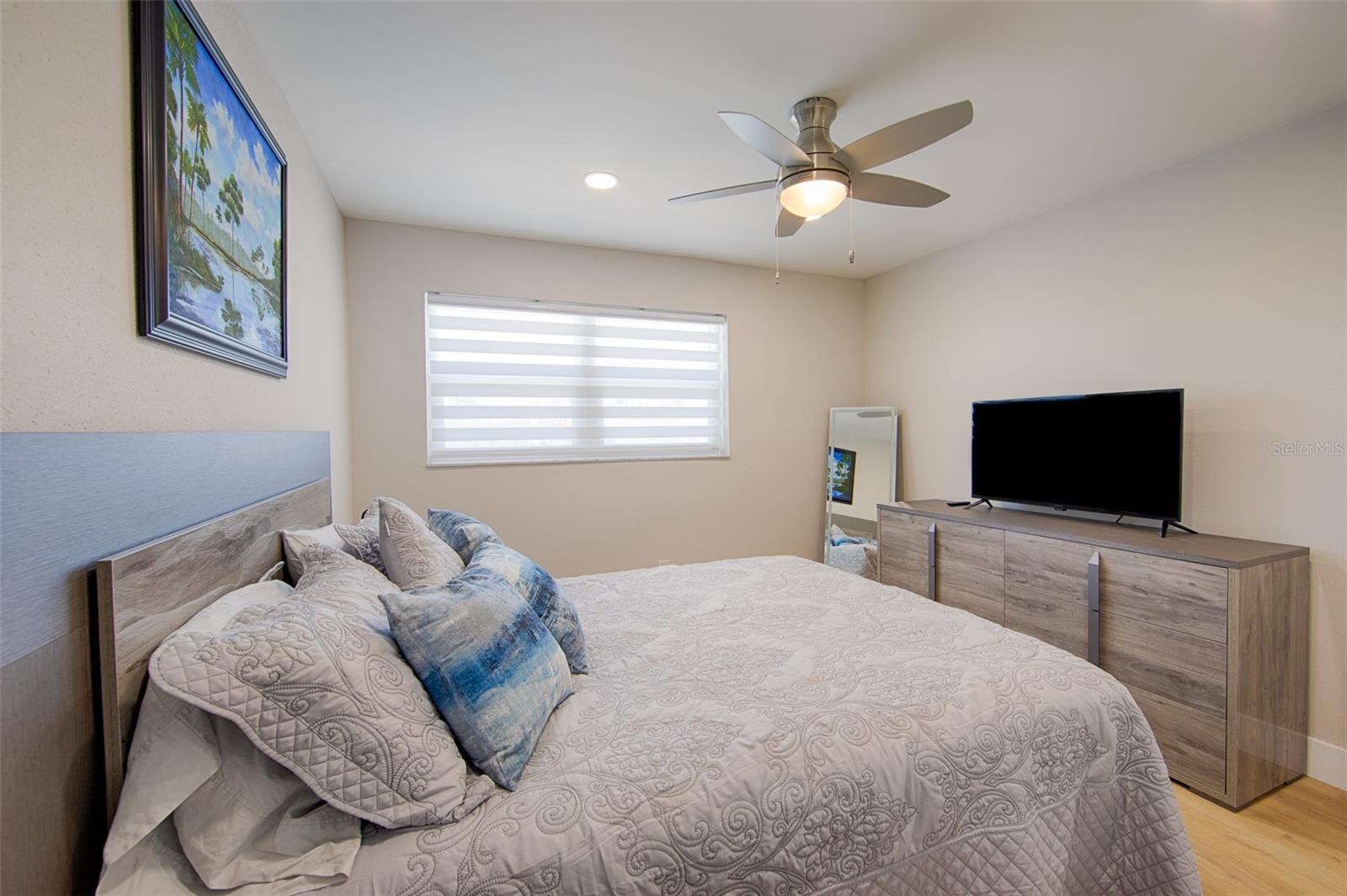 Image 8 of 21 For 8567 Gulf Boulevard 27n