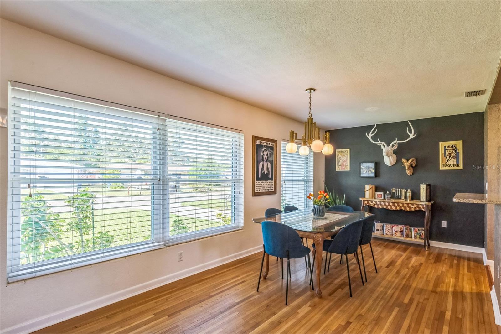 Image 10 of 41 For 1220 Magnolia Drive