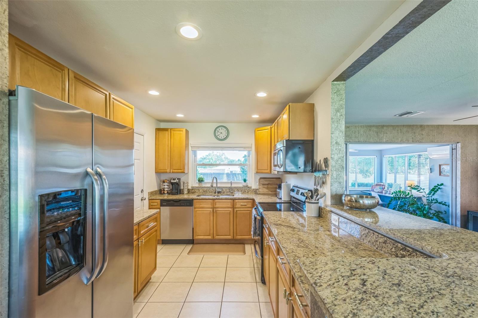 Image 17 of 41 For 1220 Magnolia Drive