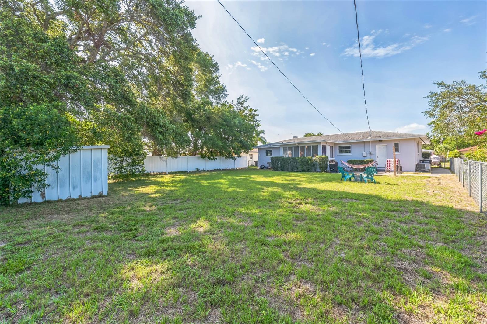 Image 35 of 41 For 1220 Magnolia Drive