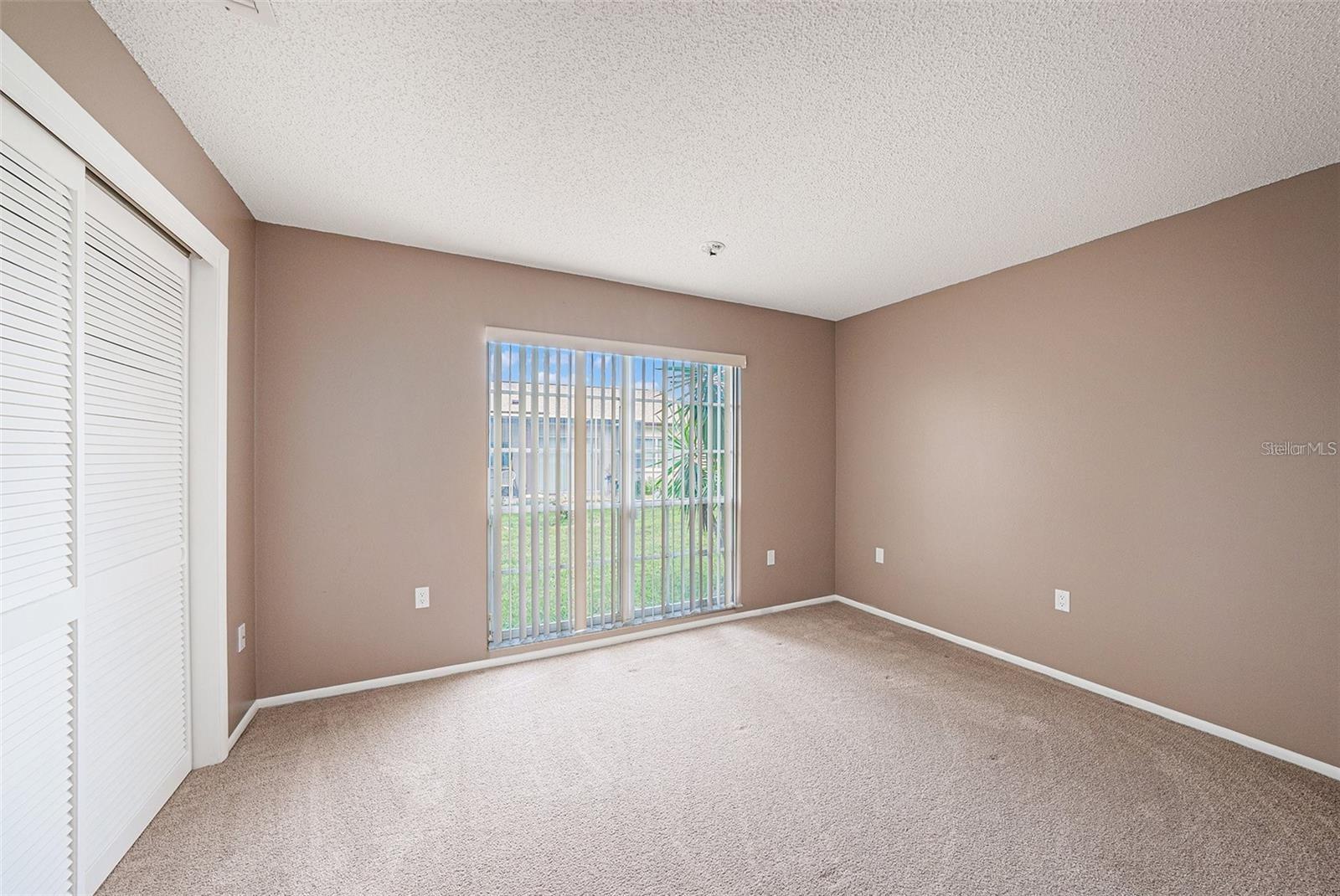 Image 27 of 35 For 13013 Sawmill Way